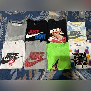 LOT - GUC Boys size 6-7 (M) Nike Shirts